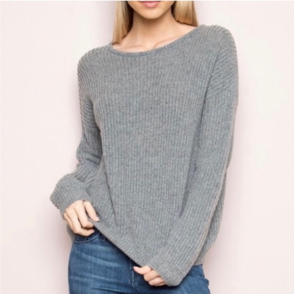 Brandy Melville gray knit sweater🍂